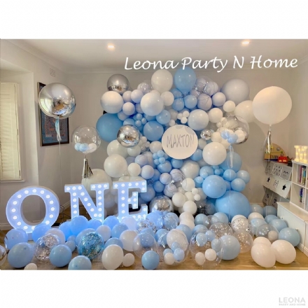 DPKP045 - Leona Party and Home
